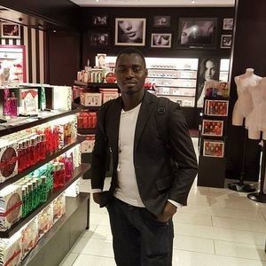 Meet your Posher, Alexandre baga